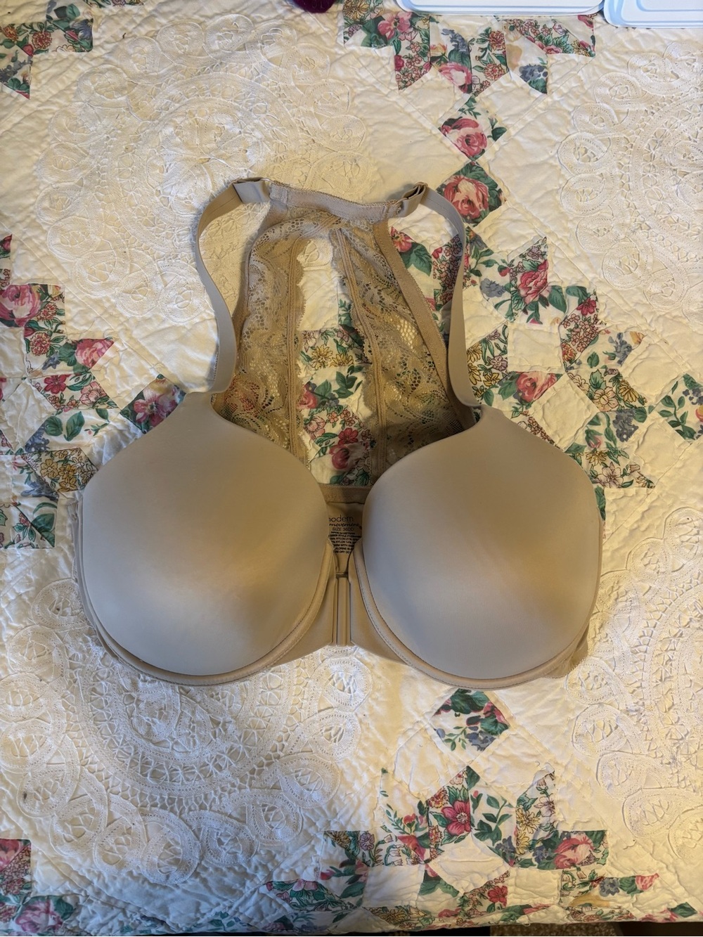 Smooth Nude T-Shirt Bra with Lace Racerback